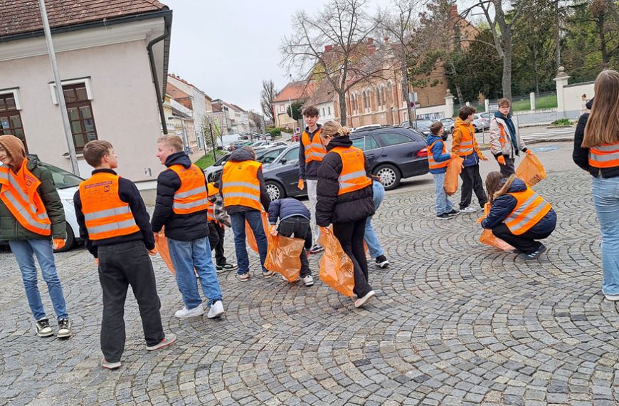 KLUGes Schuljahr 2024/25