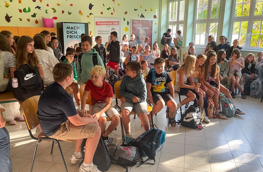 Sommerschule 2025 am BG/BRG Hollabrunn – Lernen mit den „besten Freunden“