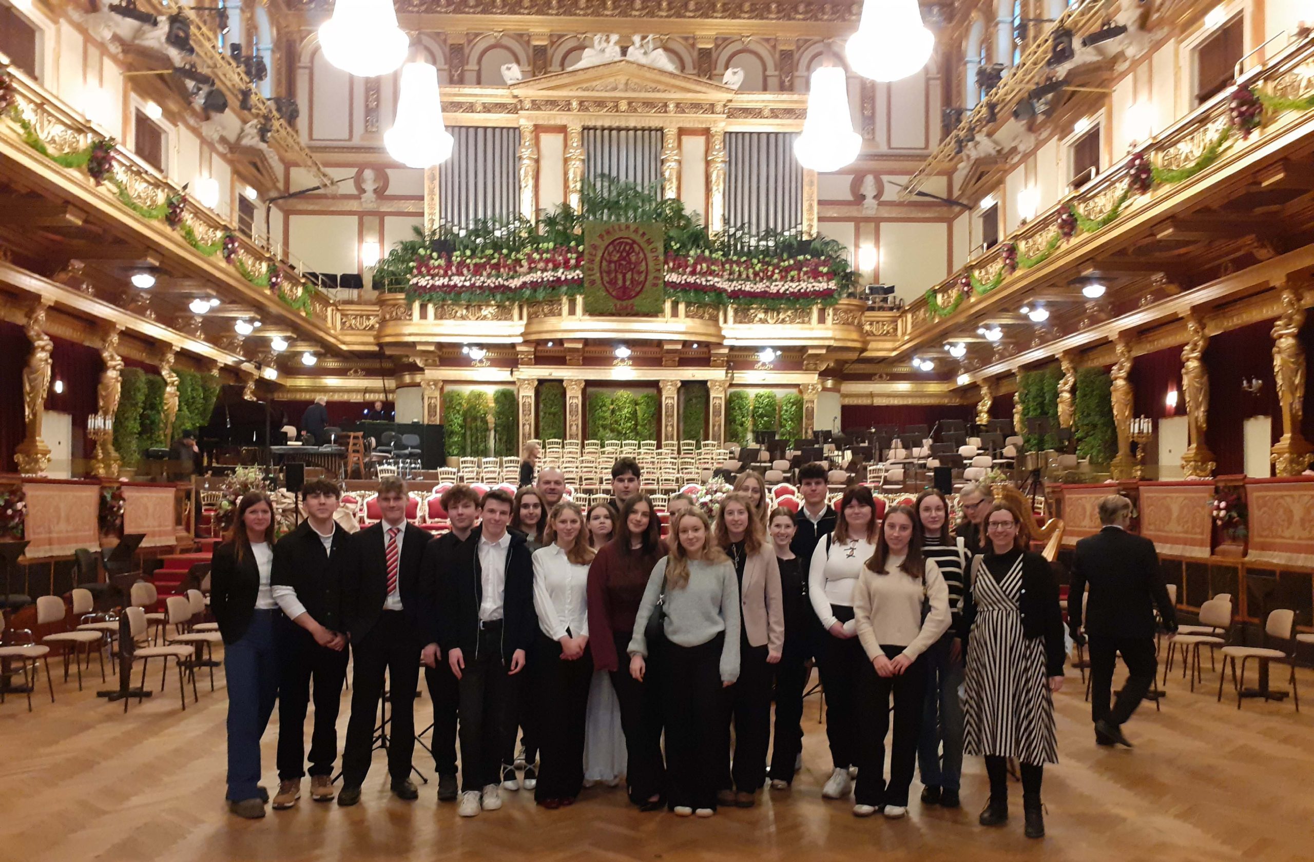 Du betrachtest gerade 8abc: Generalprobe des Wiener Philharmoniker Balls im Goldenen Saal in Wien